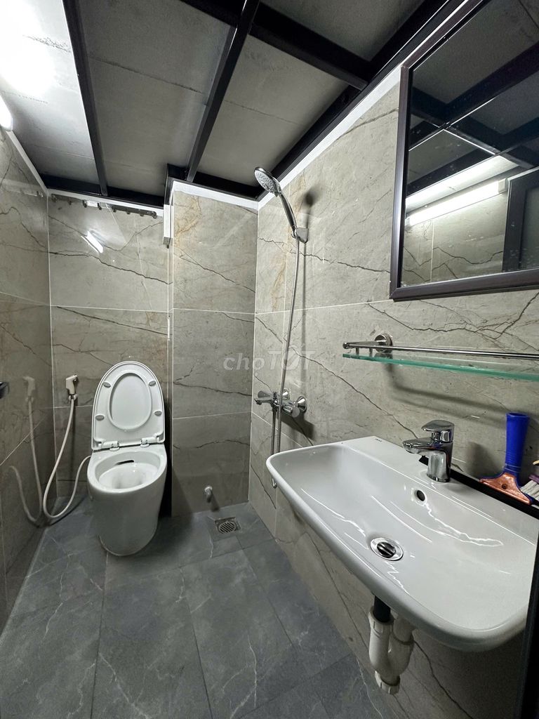 We'll rent a room for the super-beautiful balcony on Boon Ting Two.