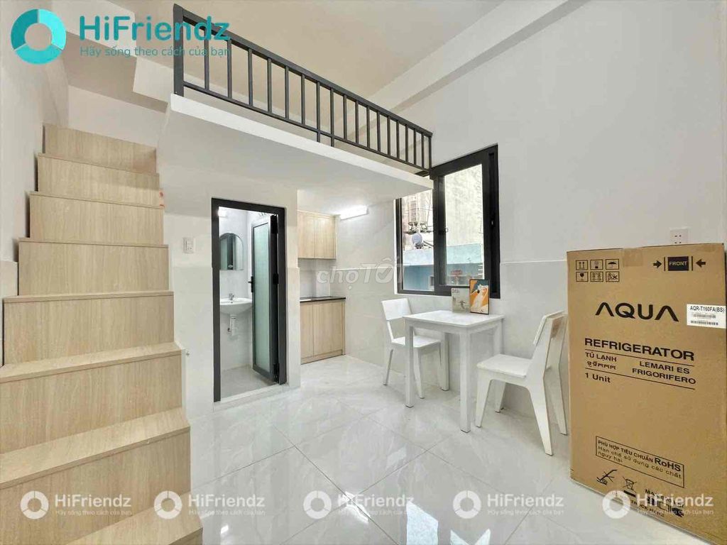 Rent the Book Door Full Seven near Europe District 10 -ary University