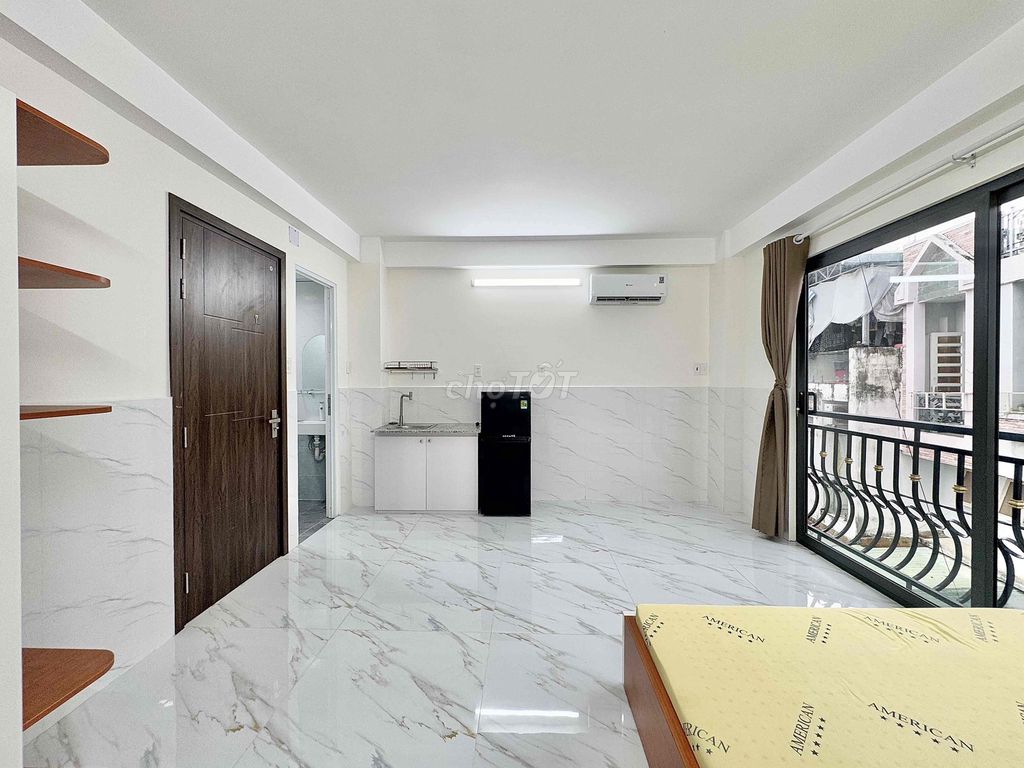 Open a window with a full interior long-term Gò Vấp