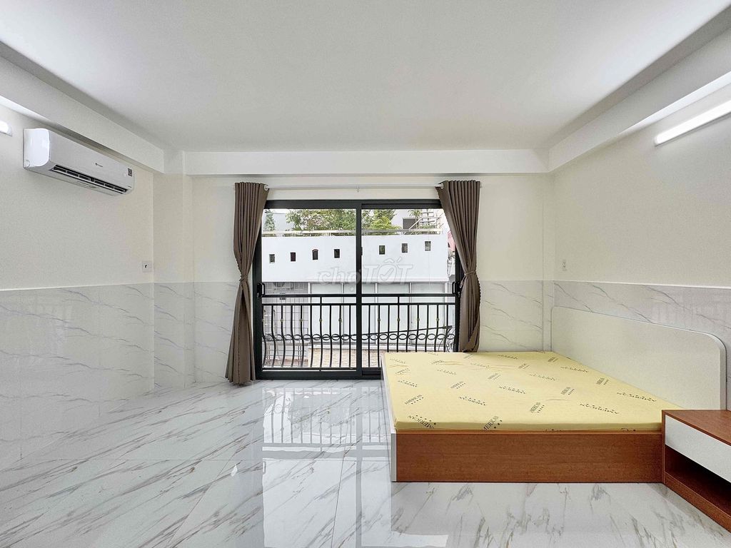 Open a window with a full interior long-term Gò Vấp