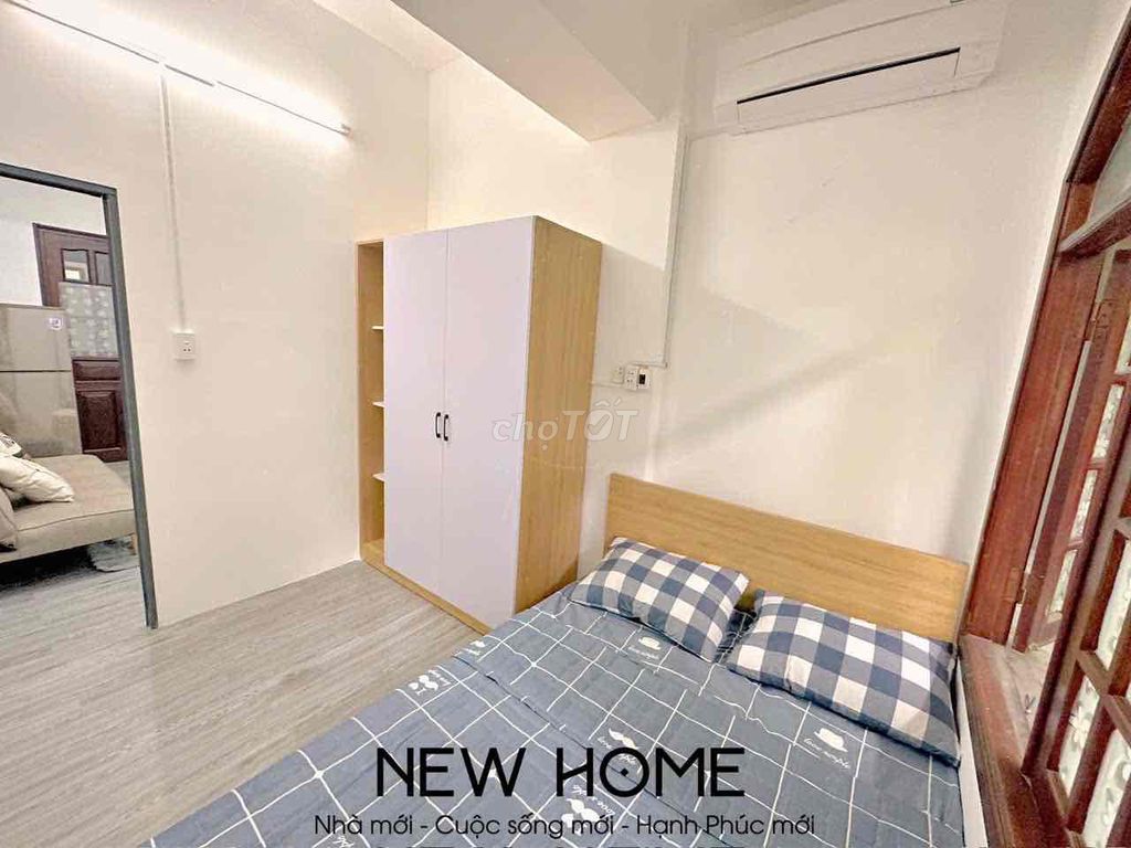 Two bedrooms at the perfect price of the window, natural light, super-sluaked.