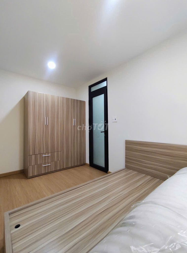 Rent two new rooms, full interior.