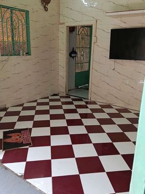 Rent Lê Quang Định two bedrooms, one ground, one cave, three guards, only six million.