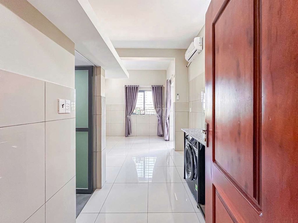 Rent an apartment for the Constitutional University, ueh Bình Chánh.
