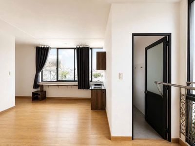 Trần Não District 2 MINUTES 1 bedroom with a balcony, Natural Light