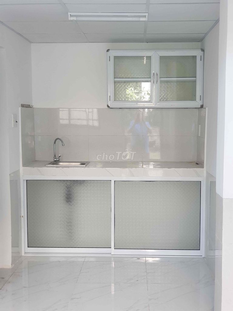 Rent a hotel room on Nơ Trang Long the Central American.