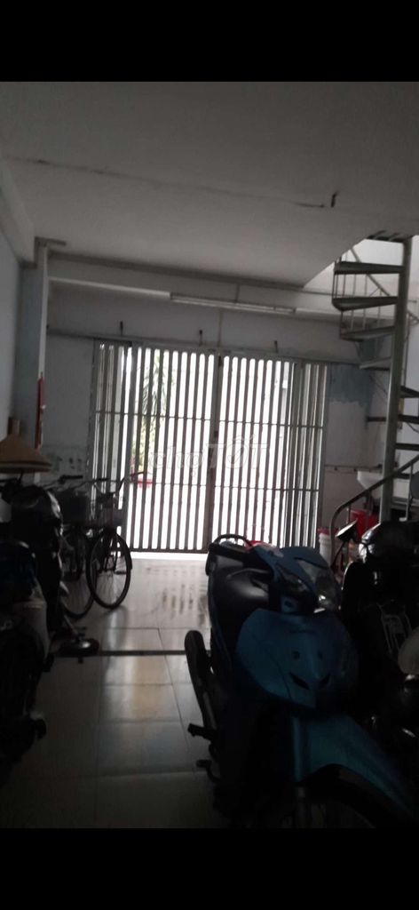 To rent a peace room (11 old)