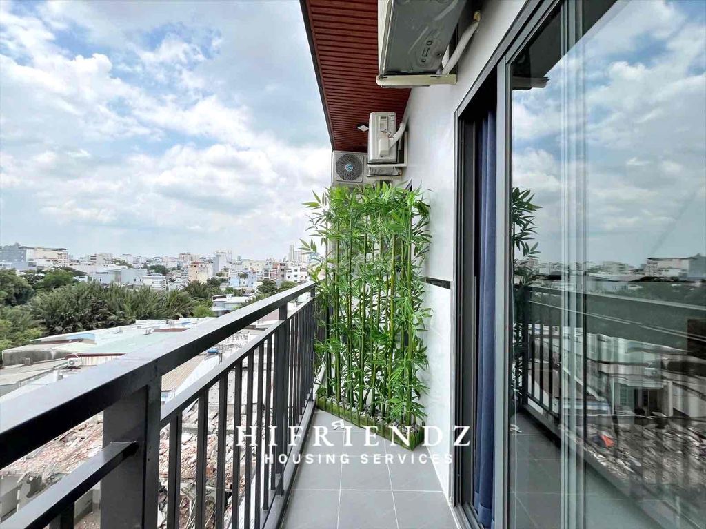 Rent 32 M2-- Nguyễn Gia Trí, Bình Thạnh-- 4.2 million.