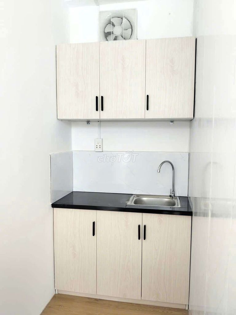 New service apartment 100% full interior, solar window, Huỳnh Tấn Phát front