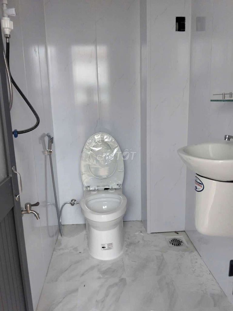 New service apartment 100% full interior, solar window, Huỳnh Tấn Phát front