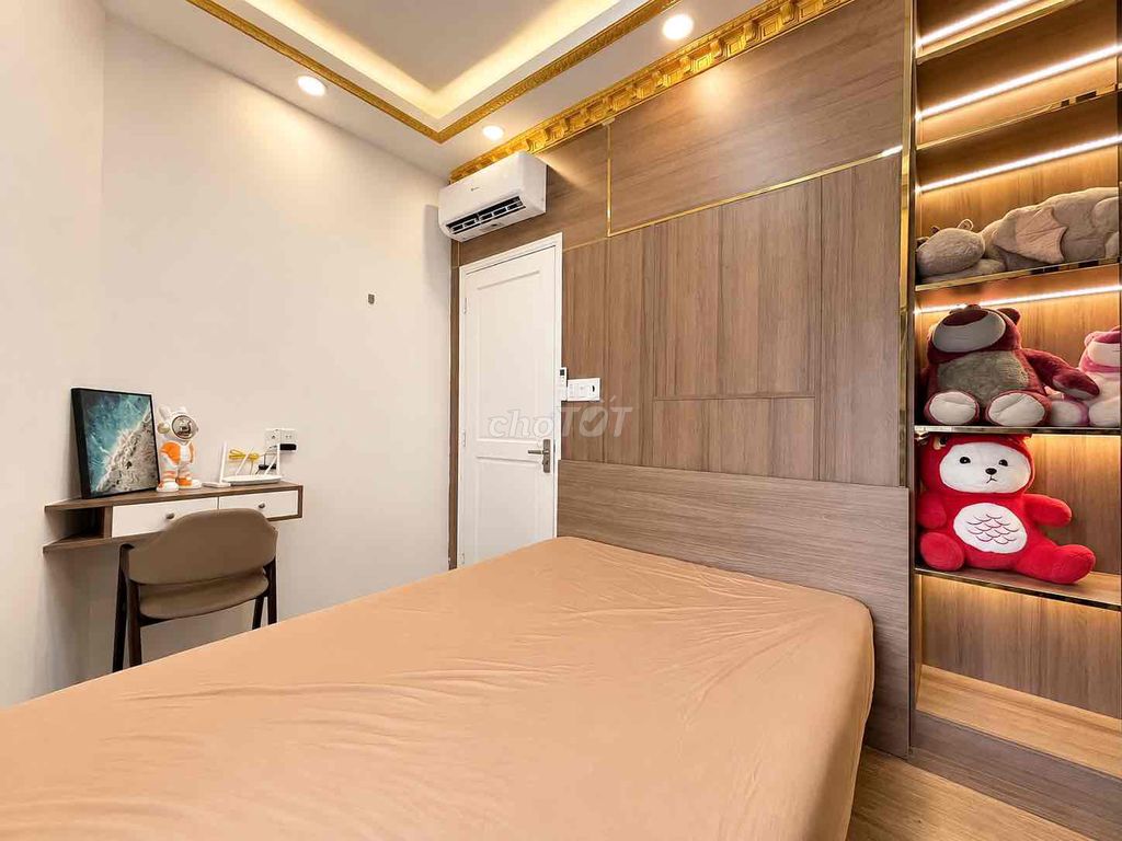 Room 1 private sleep space. Phan Đình Phùng-Phú Nhuận.