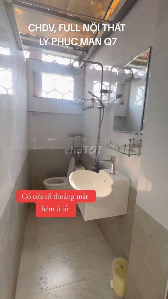 The apartment service house ful interior as in the open window Lý Phục Man car alley
