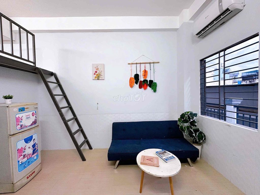 Rent a window with a bancol at Thống Nhất - Gò Vấp