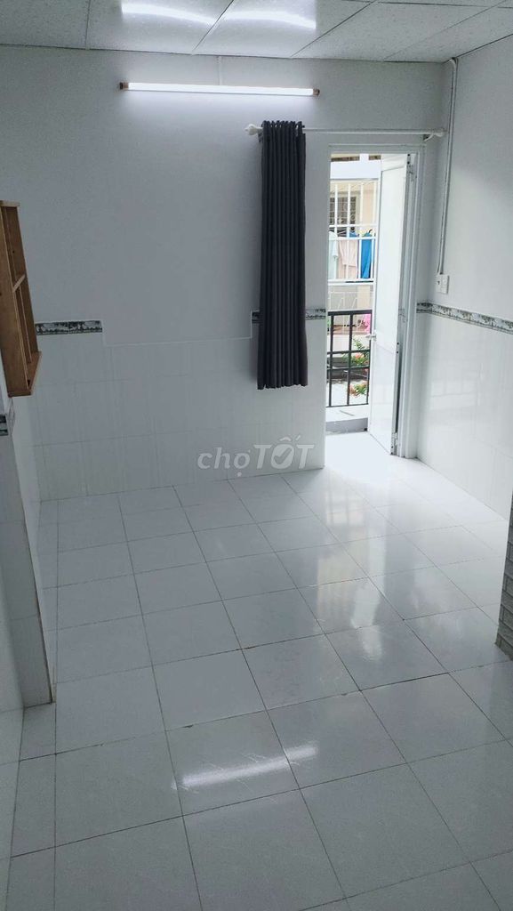 Rent room 1216, 19 A Nam Kỳ Khởi Nghĩa P.X.C.