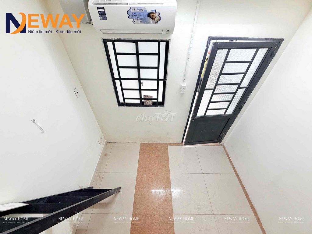 Rent a high-end guard room new furniture near the commercial university
