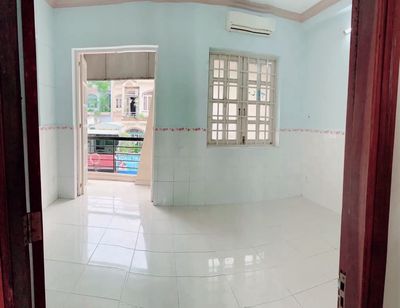 Rent a free time room at Phú Nhuận