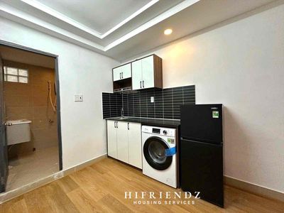 One bedroom separates the private washing machine shaft of the main roadline of District 10