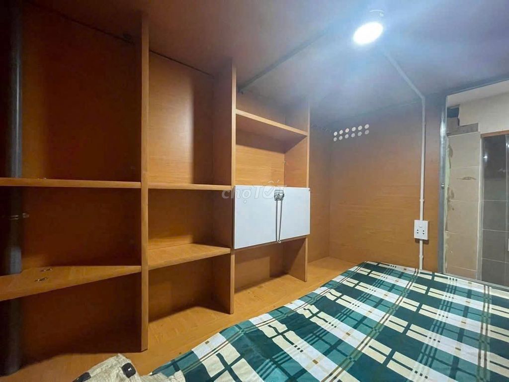 We're going to rent sleepbox 1 million and a half bags of Hoàng Diệu 2 Thủ Đức.