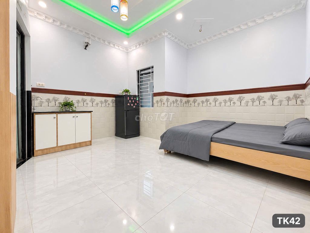 empty room with open air conditioning