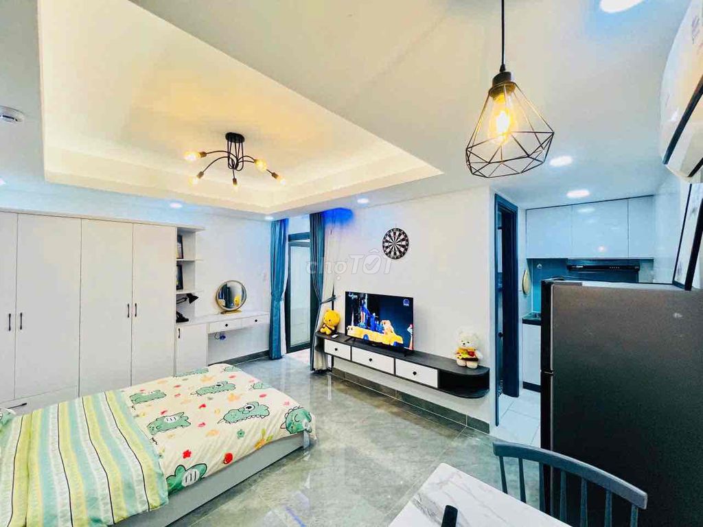 Rent the apartment. A bedroom.
