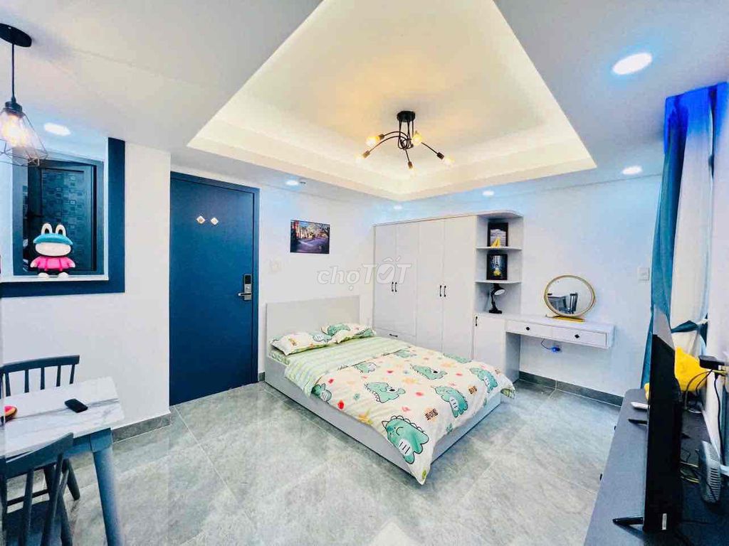 Rent the apartment. A bedroom.