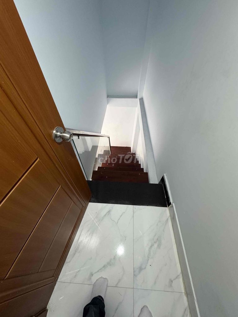 We'll rent room to area 38 m2 (2 floor)