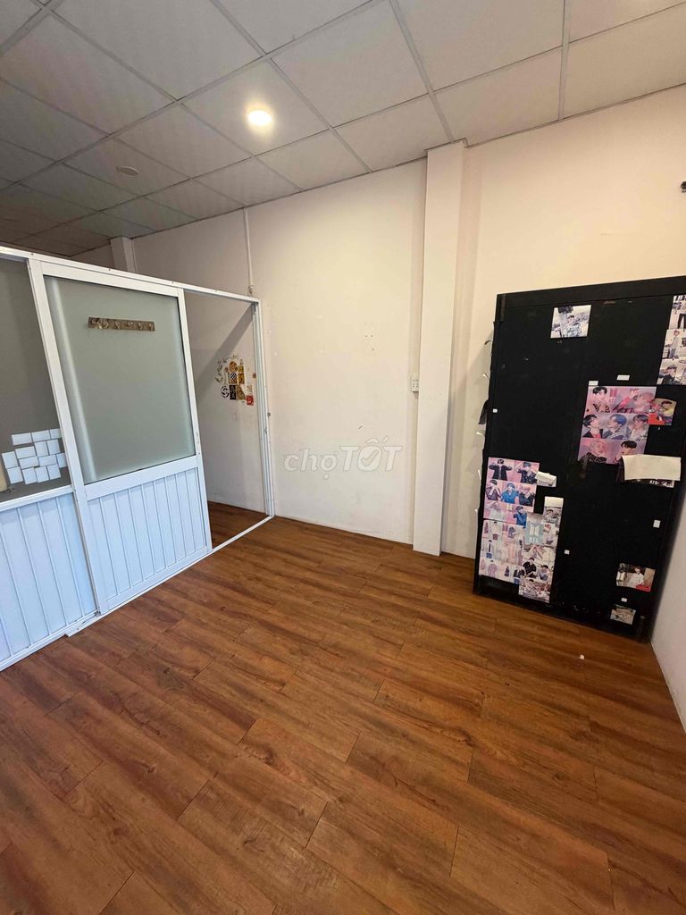 Rent room empty 15 meters 2