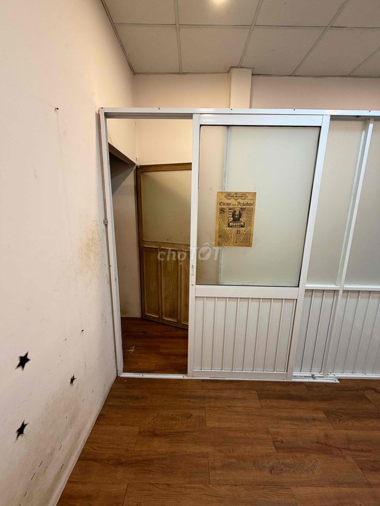 Rent a ten-meter hotel.
