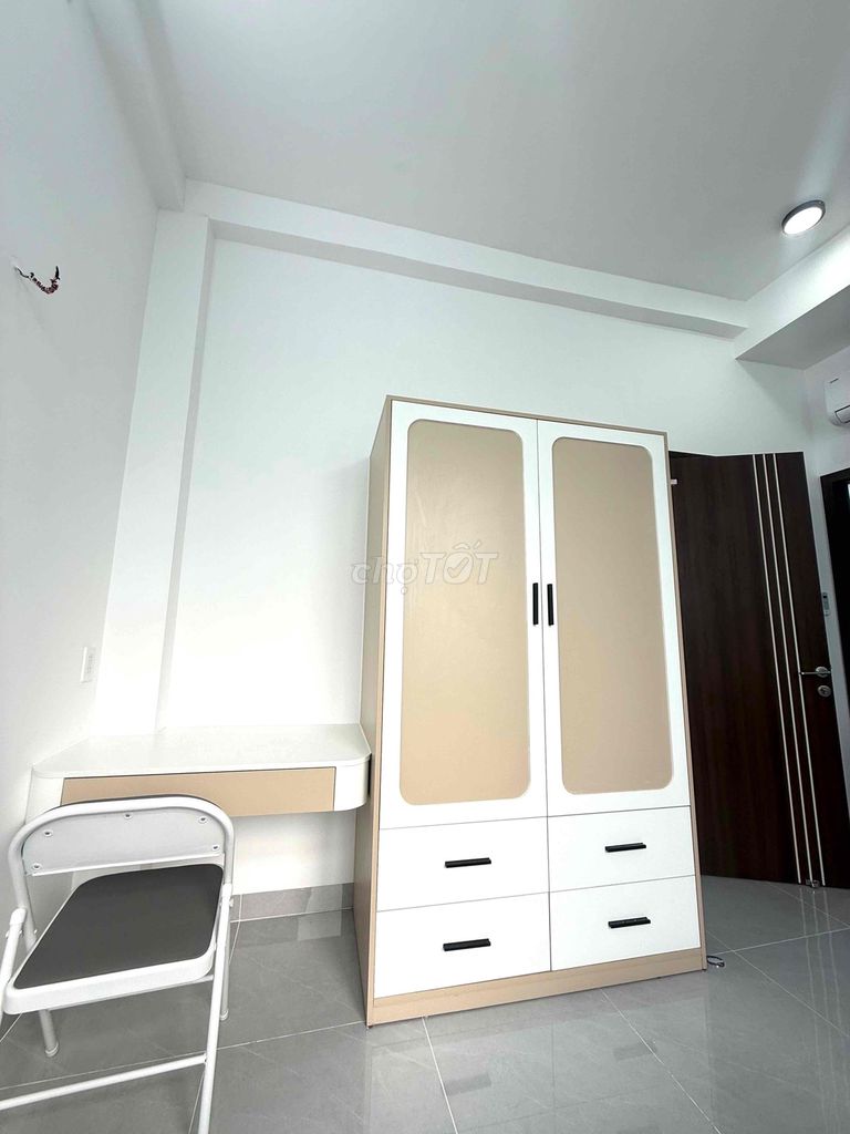 new fully advanced interior room