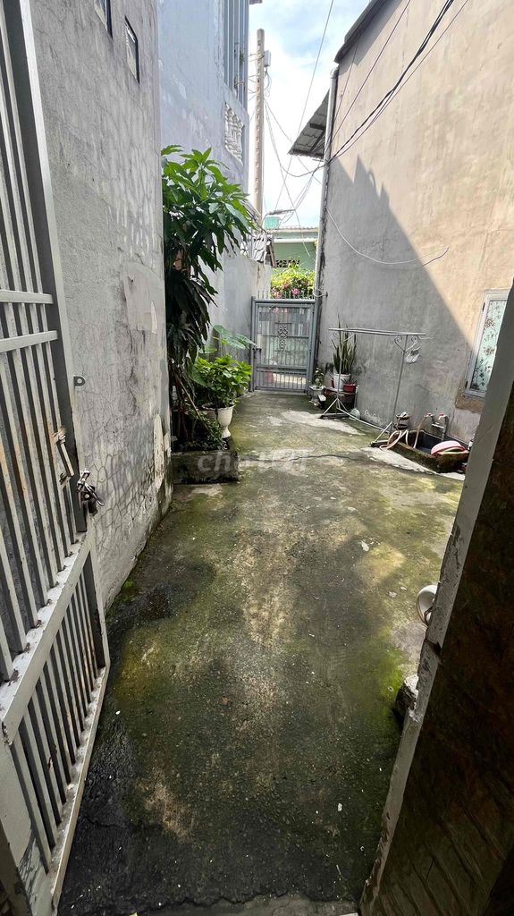 Room 2 million7 Kha Vạn Cân, near Versymall