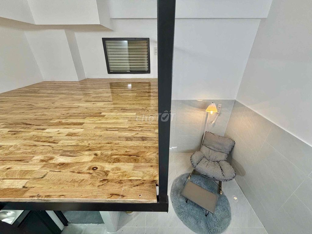 Opening new rooms only 3 xx at the end of the paint, elevator