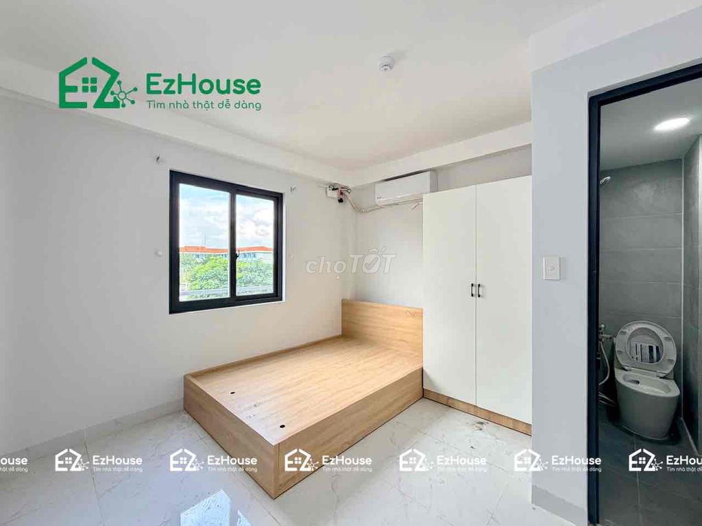 It's the owner who rents the full interior service apartment - the balcony window