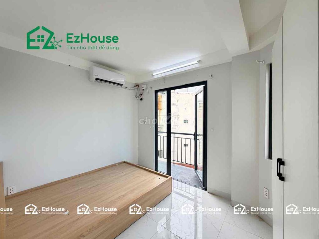 It's the owner who rents the full interior service apartment - the balcony window