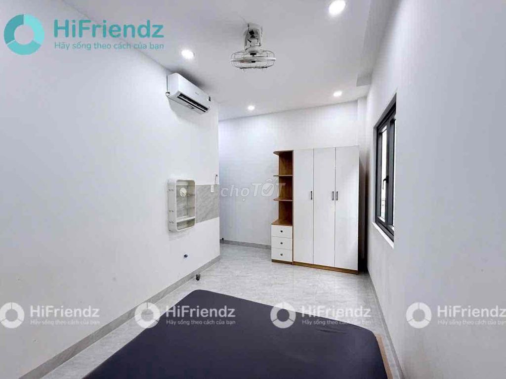 Rent a window studio full new furniture right here in Nguyễn Kiệm.