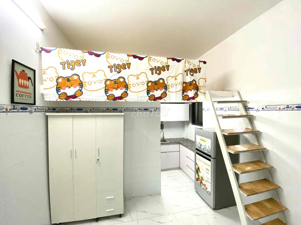 renting rooms full of furniture - convenient through the University of London