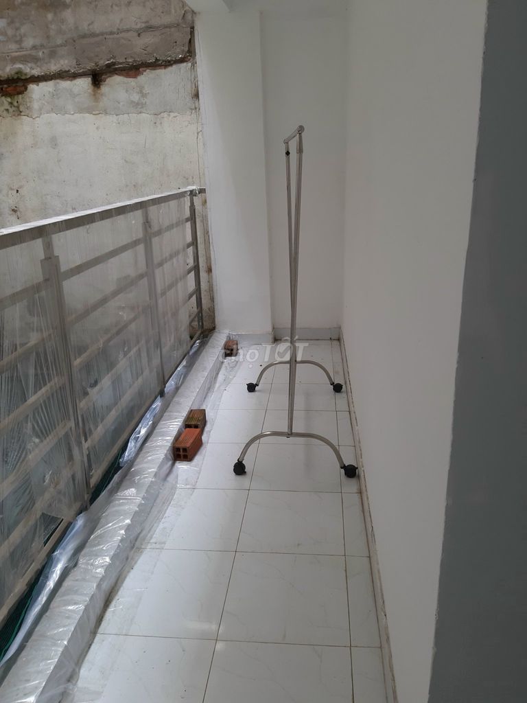 Room for students who rent 20 meters near the Level Y Bridge.