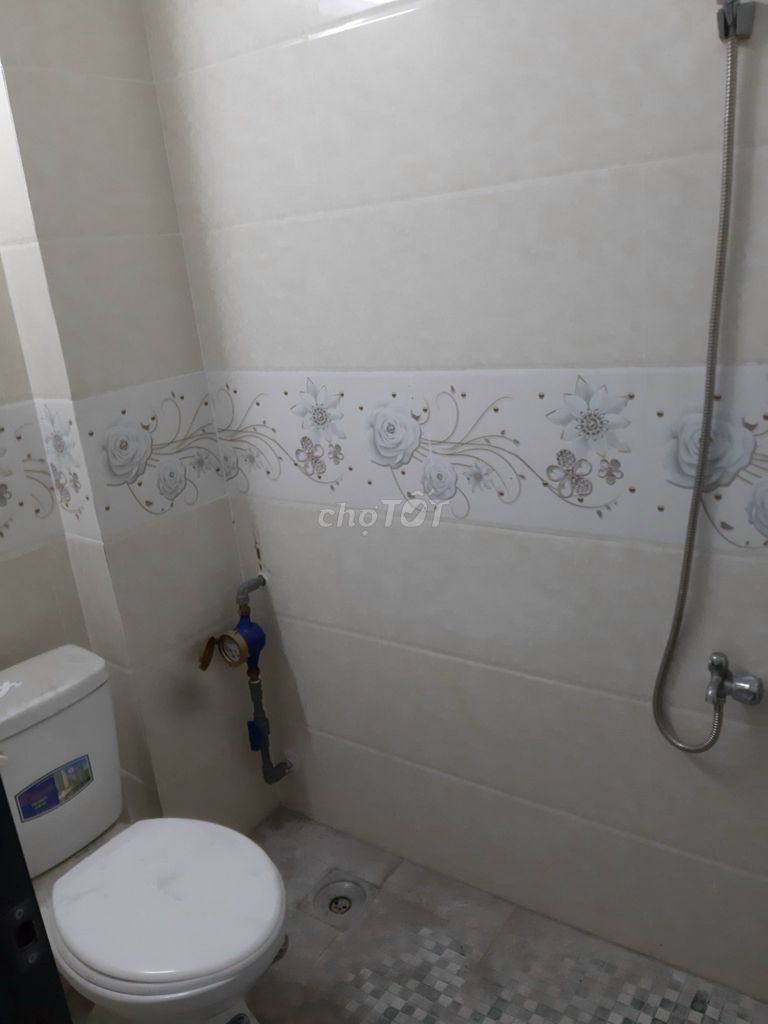 Room for students who rent 20 meters near the Level Y Bridge.
