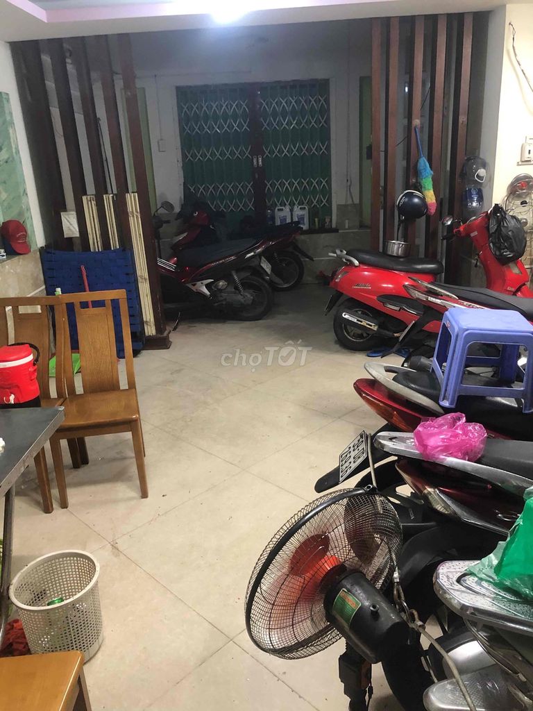 Level 1 is quiet 48 M2 rooms 36 M2/hta/Plainsic University [request room]