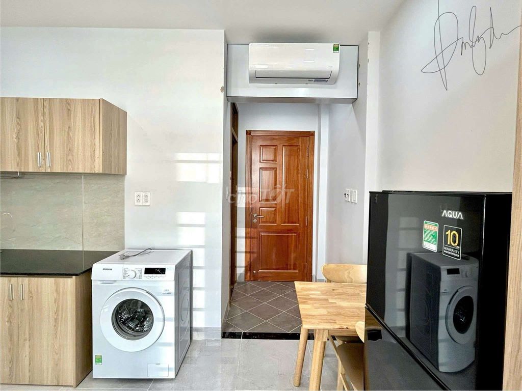 My own washing machine apartment near the spring toilet.