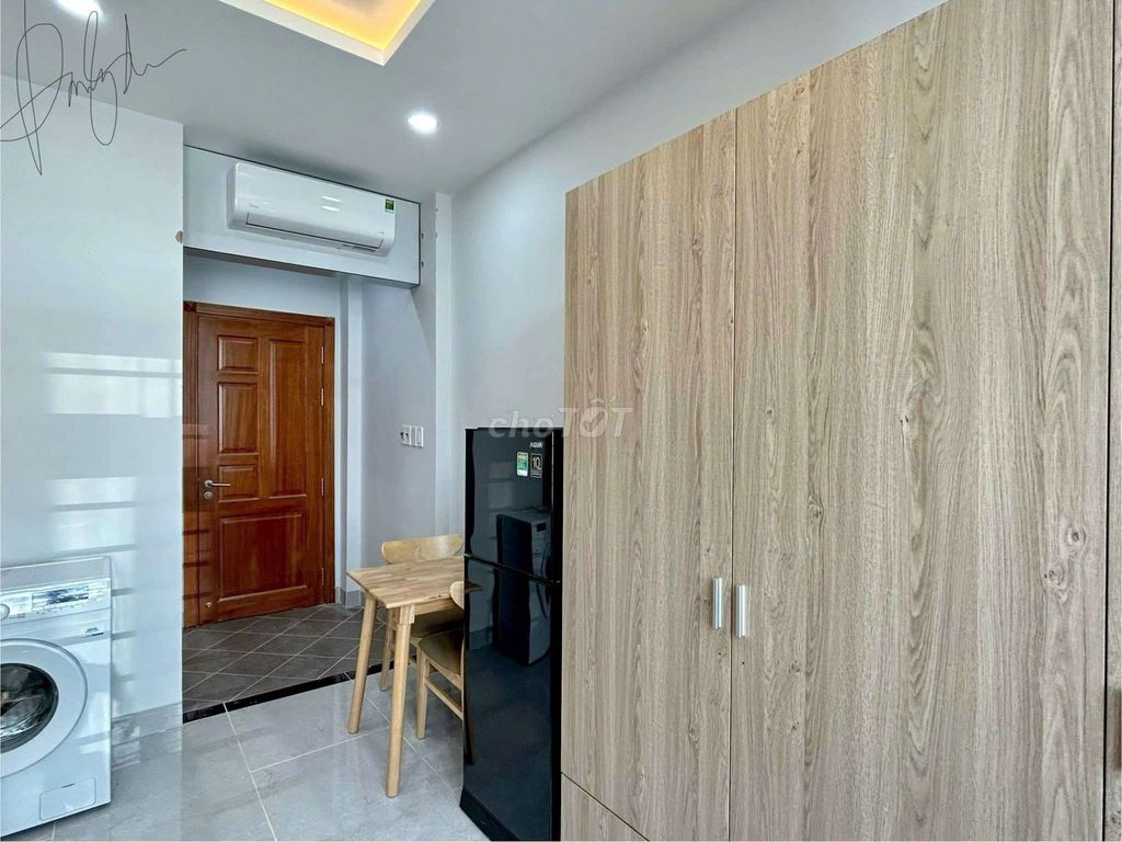 My own washing machine apartment near the spring toilet.