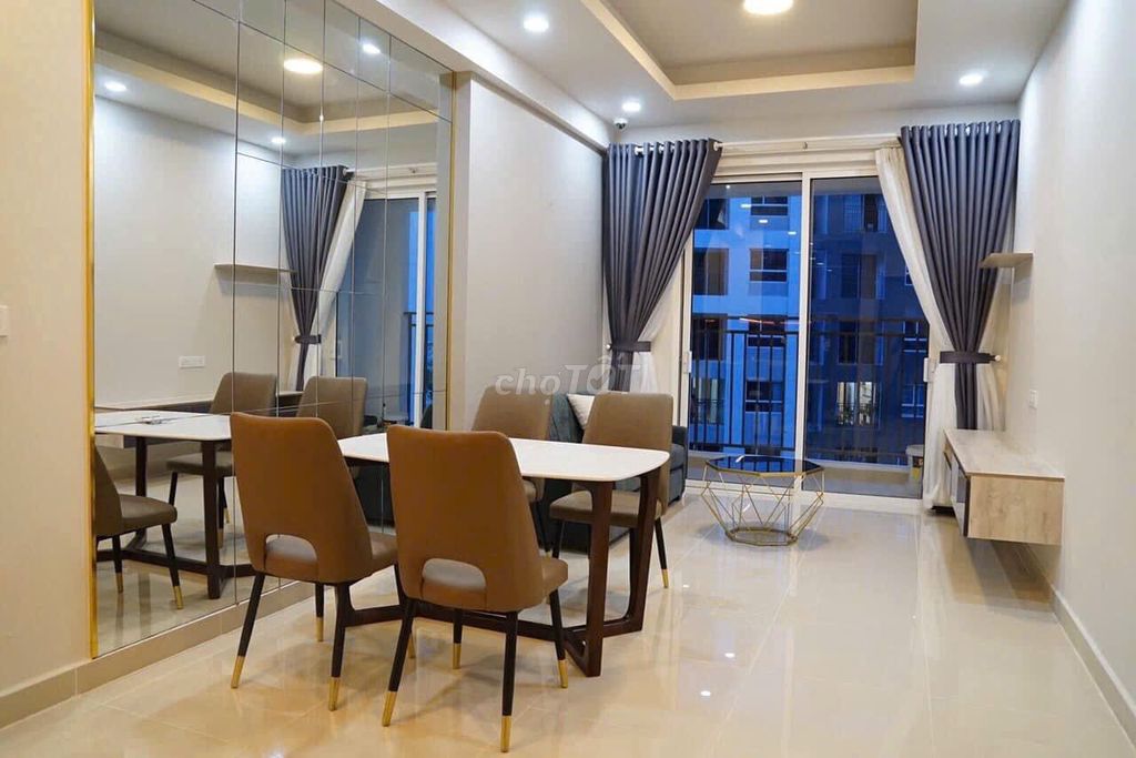 Rent Richstar's apartment, 65 meters, two bedrooms, two toilets, enough furniture, 13 million a month.
