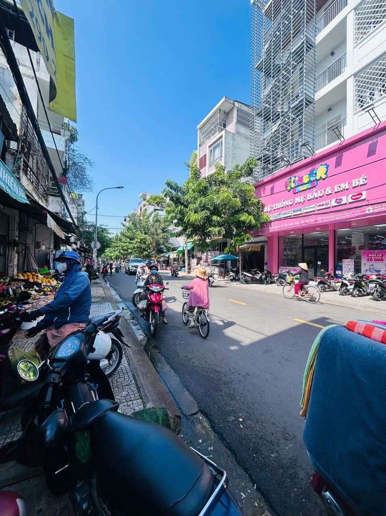 The long-term rent is cheap.