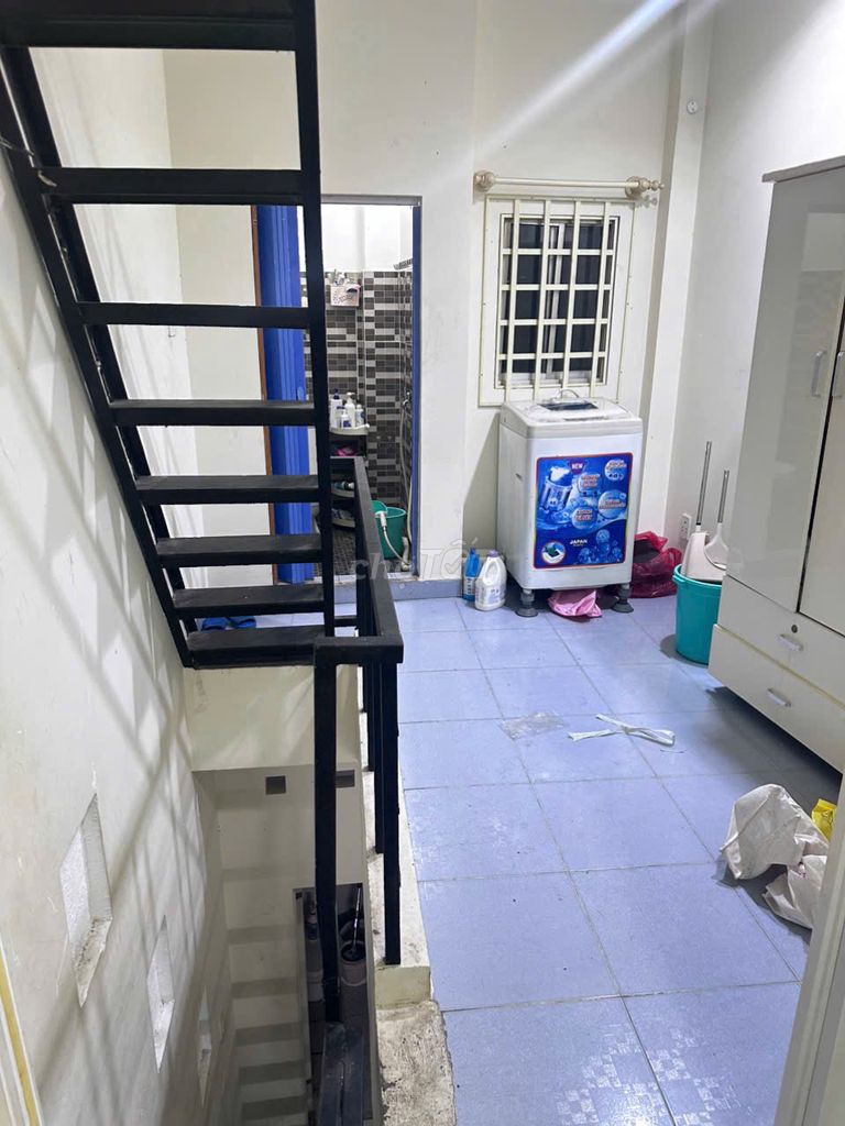 Rent two bedrooms plus three tollet + one of them.