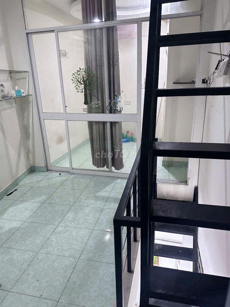 Rent two bedrooms plus three tollet + one of them.