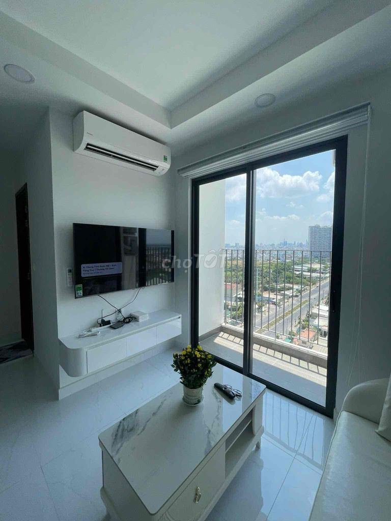 Overriding for the The PegaSuite 2 Rent View house 24/7 Ready