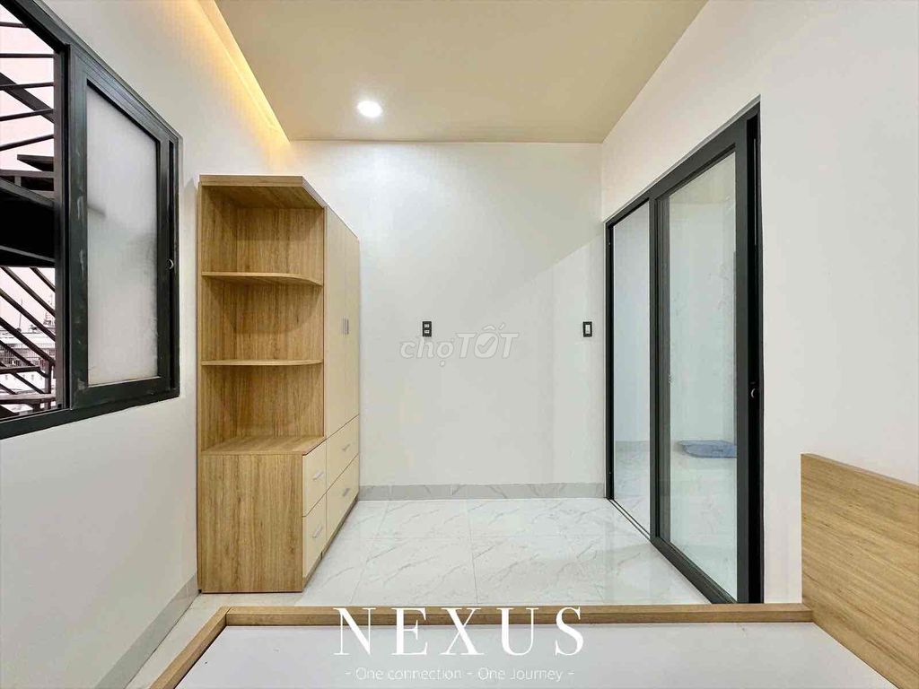 Rent a mini apartment. A full-size kitchen bedroom.