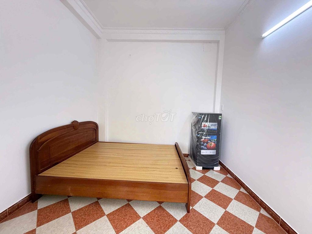 1 kitchen balcony bedroom - full interior - near Hoàng Hoa Thám Market 6 million3