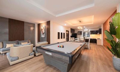 Rent a seven-size villa - a rooftop pool.