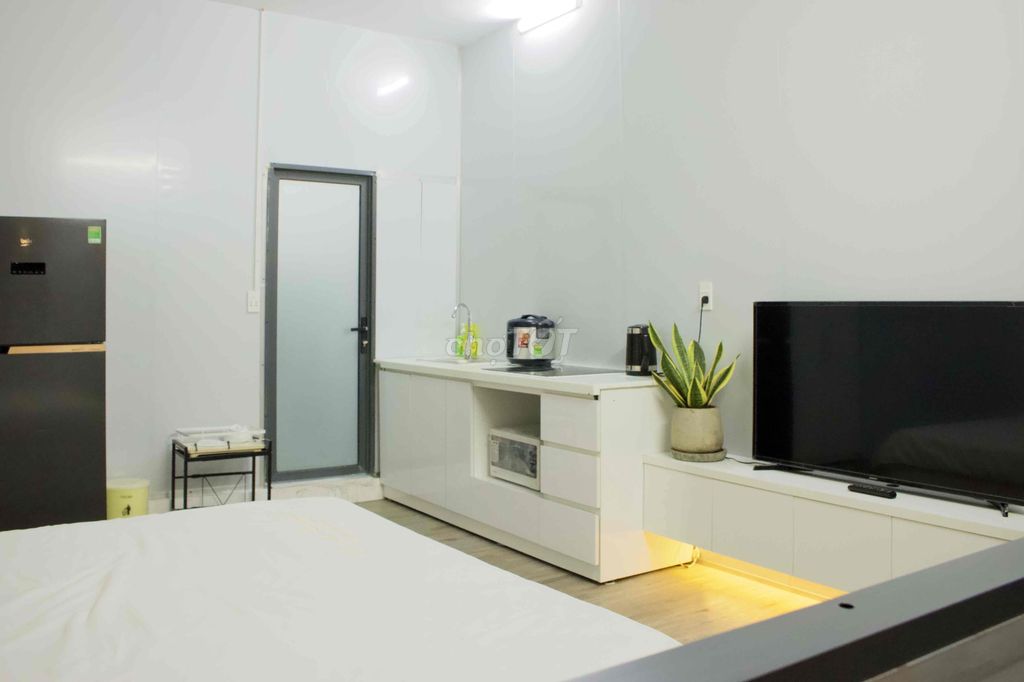 Near the airport - nice room 19 Hồng Hà