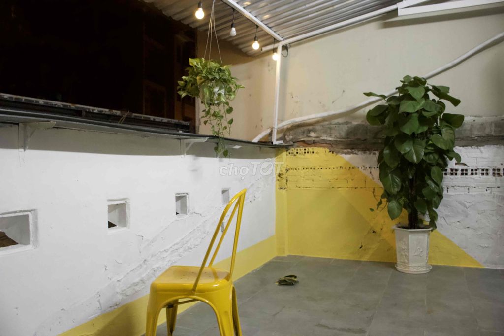 Near the airport - nice room 19 Hồng Hà